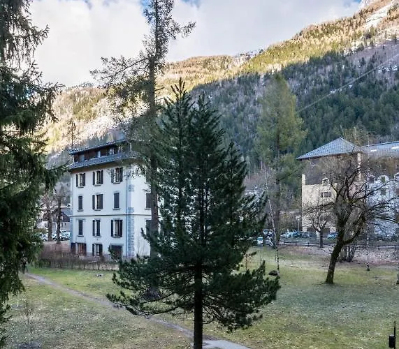 شقة Chamois De Chamonix, Confortable 2 Pieces, Balcon, Parking Gratuit شامونكس